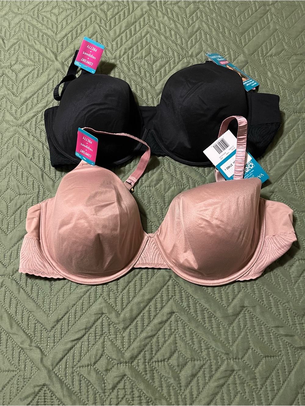 Vanity Fair Smooth T-Shirt Bras in Black and Blush Pink